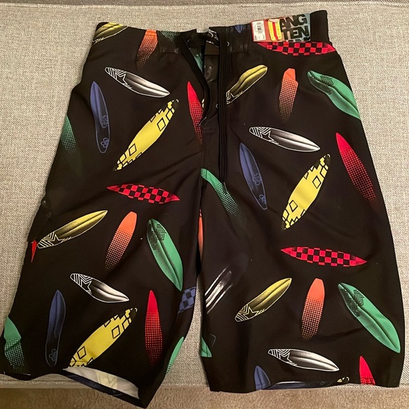 Hang Ten Boardshorts - Picture 1 of 4